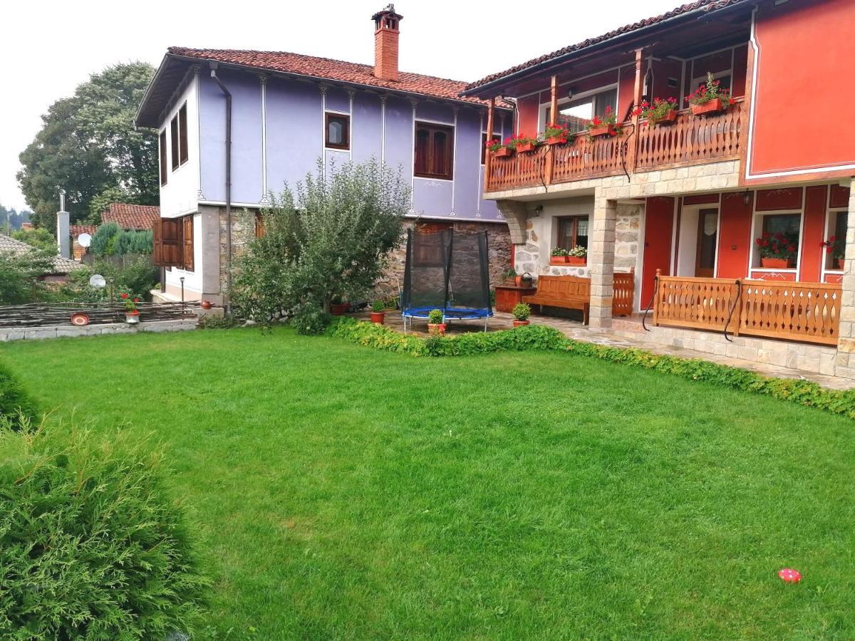 Радкината Къща Koprivshtitsa Exterior foto