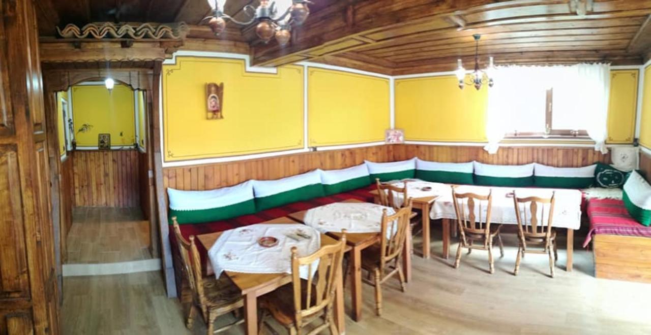 Радкината Къща Koprivshtitsa Exterior foto