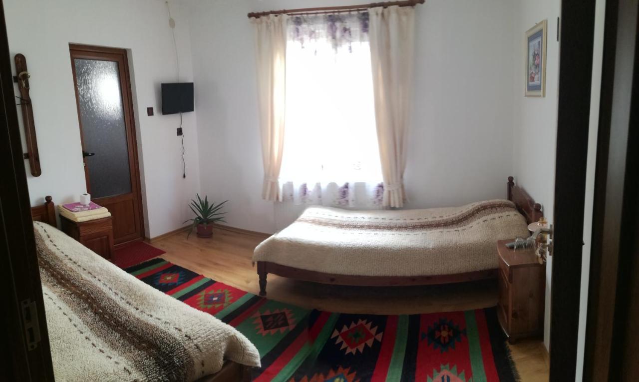 Радкината Къща Koprivshtitsa Exterior foto