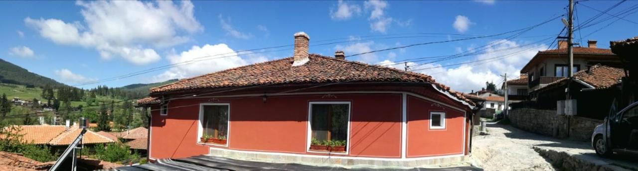 Радкината Къща Koprivshtitsa Exterior foto